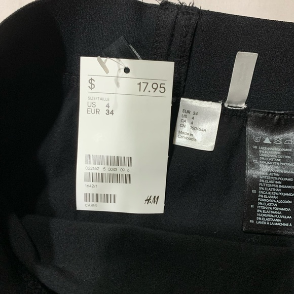 Lace bodysuit & skirt set - Picture 9 of 10